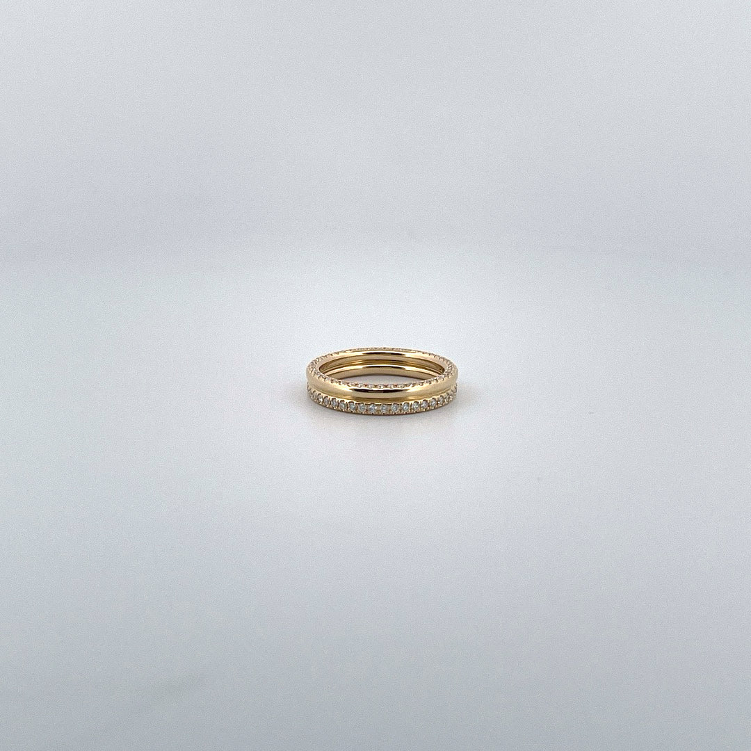 Round Full Eternity Ring – CONTRAST
