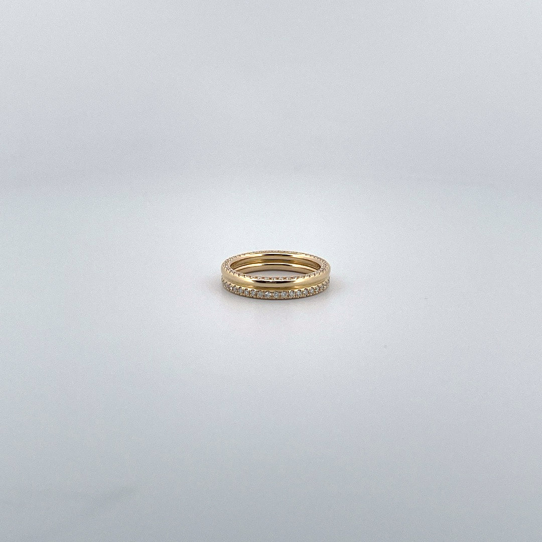 Round Full Eternity Ring – CONTRAST
