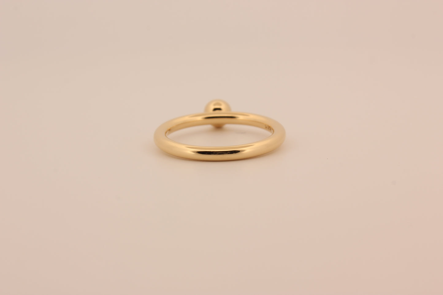 Round Ring - Solitaire
